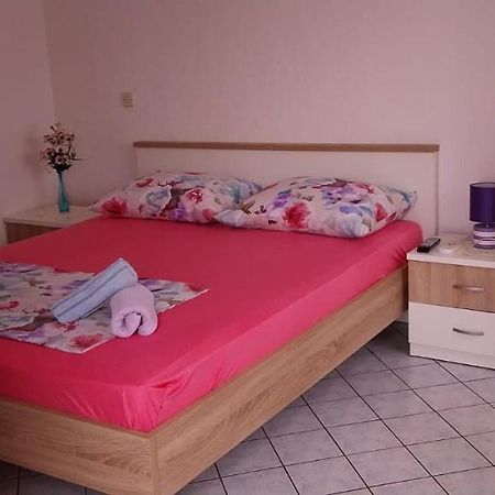 Studio Apartmani Ravlic Makarska Exteriör bild