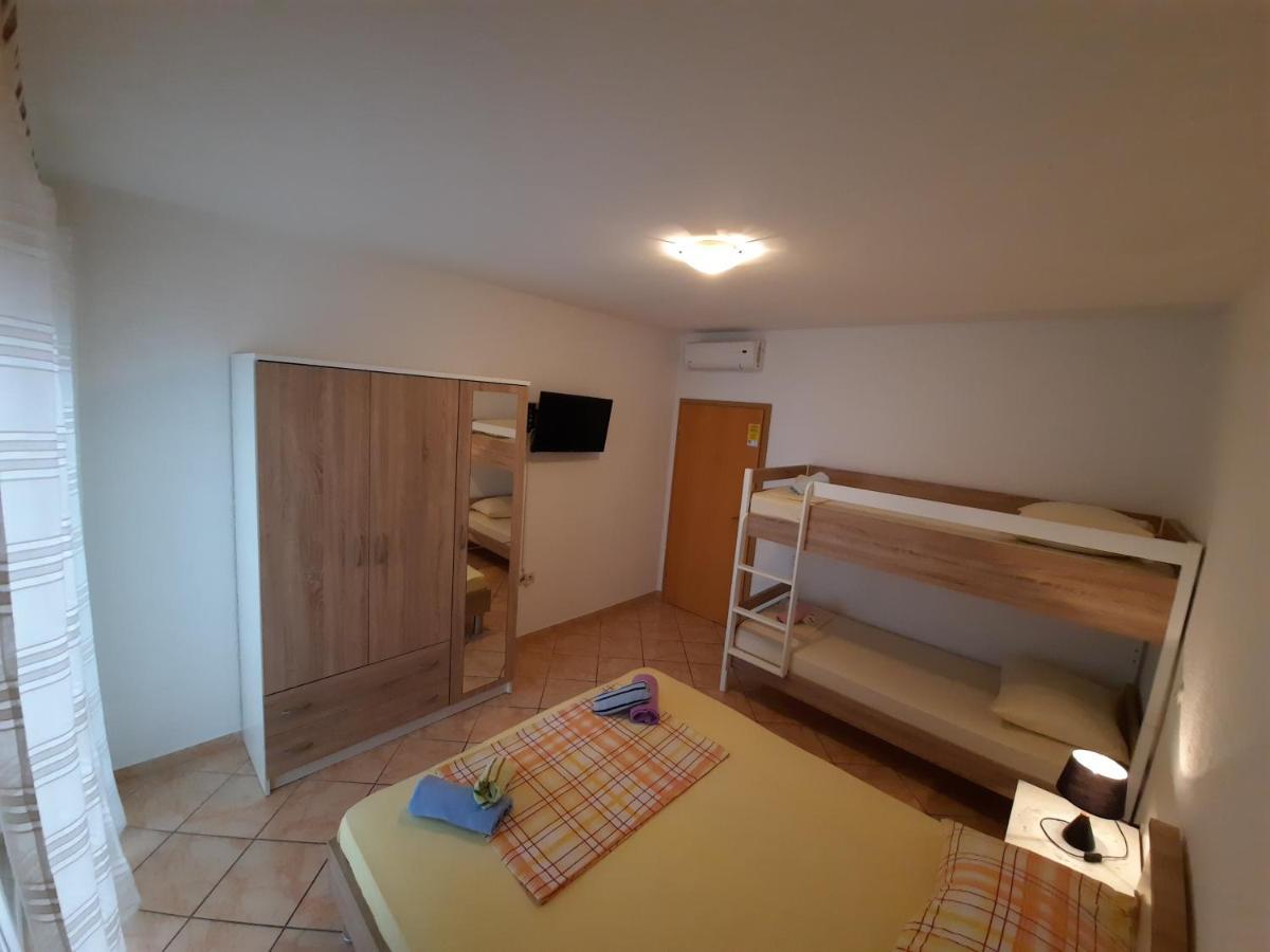 Studio Apartmani Ravlic Makarska Exteriör bild