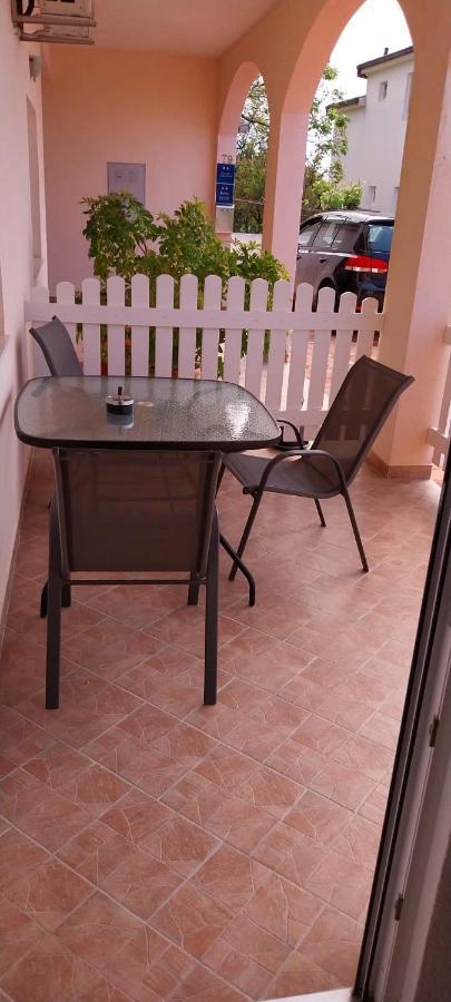 Studio Apartmani Ravlic Makarska Exteriör bild