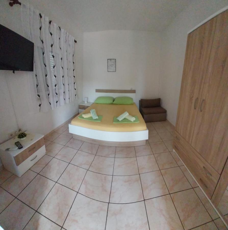 Studio Apartmani Ravlic Makarska Exteriör bild