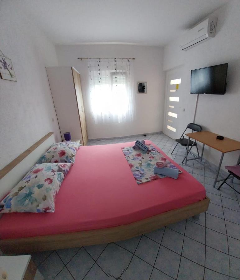 Studio Apartmani Ravlic Makarska Exteriör bild