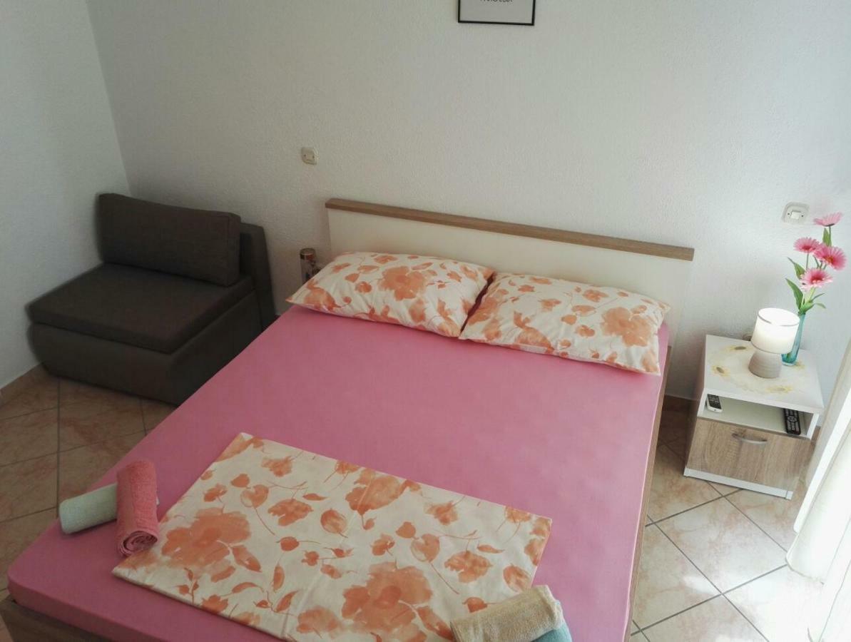 Studio Apartmani Ravlic Makarska Exteriör bild